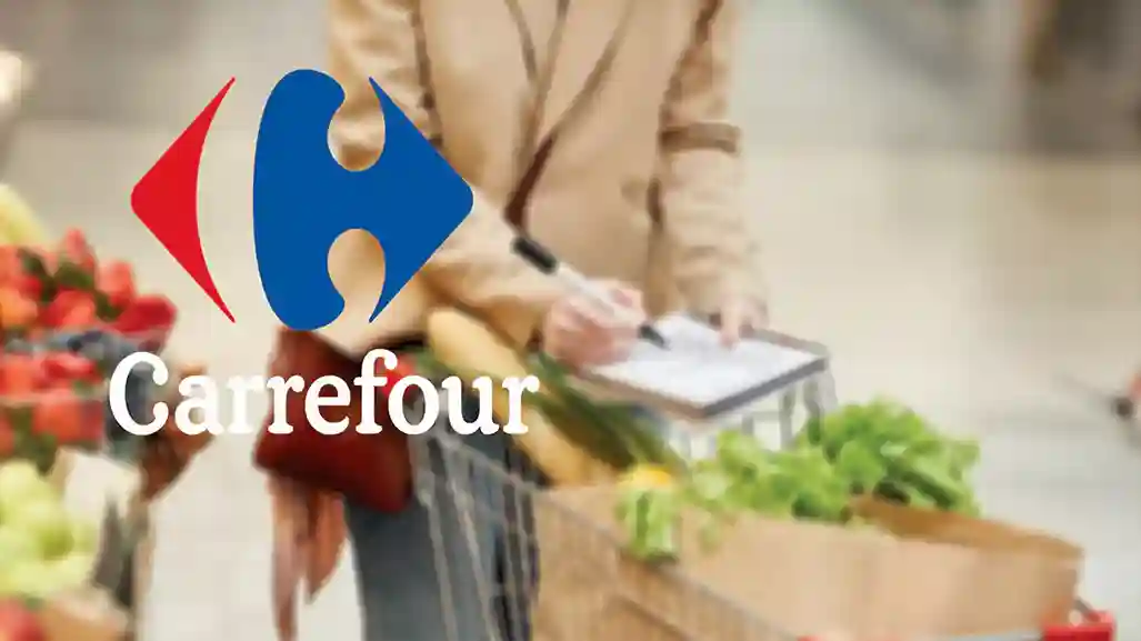 تحمل الصورة عربة تسوق إضافة إلى شعار هايبر كارفور للتسوق داخل فروع هايبر كارفور في دولة قطر